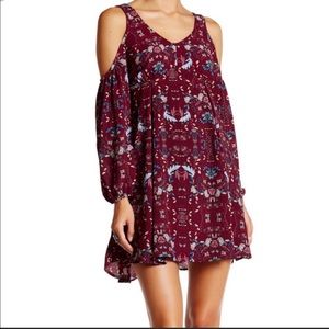 Romeo & Juliet large rose colored never worn